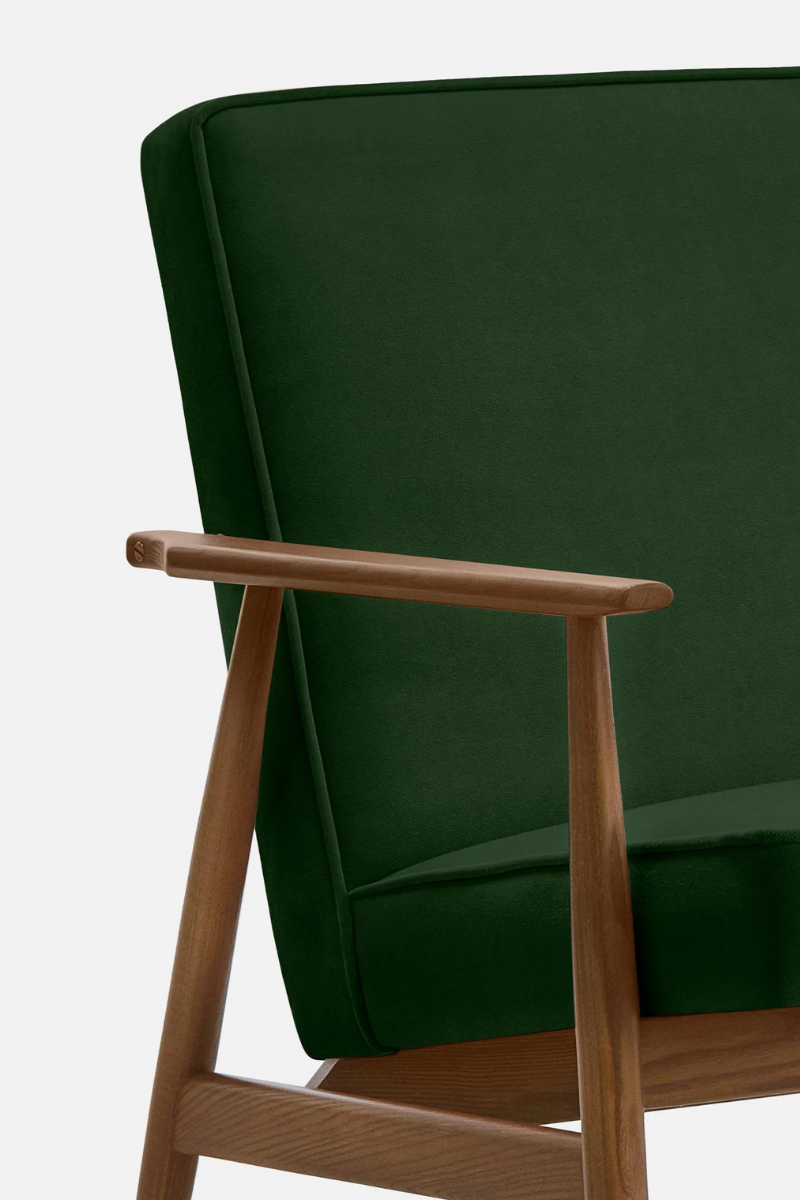 Fox Lounge Chair. Shine Velvet Collection. Bottle Green. Ash03