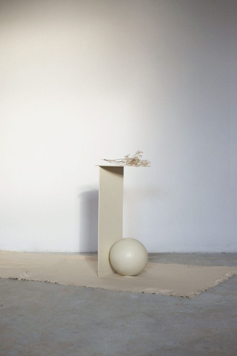 SALAK studio - minimalistic side table SION